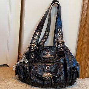 Very roomy 3 pouch Black synthetic leather purse